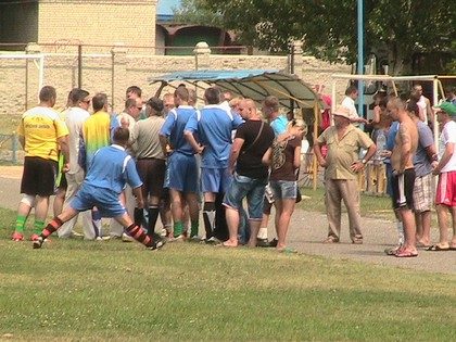 potasovka_na_futbolnom_pole-7889773